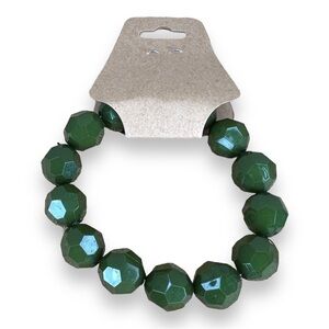 GREEN BEADED BRACELET STRETCHY CASUAL  BOHO BOHEMIAN TIKI VACATION